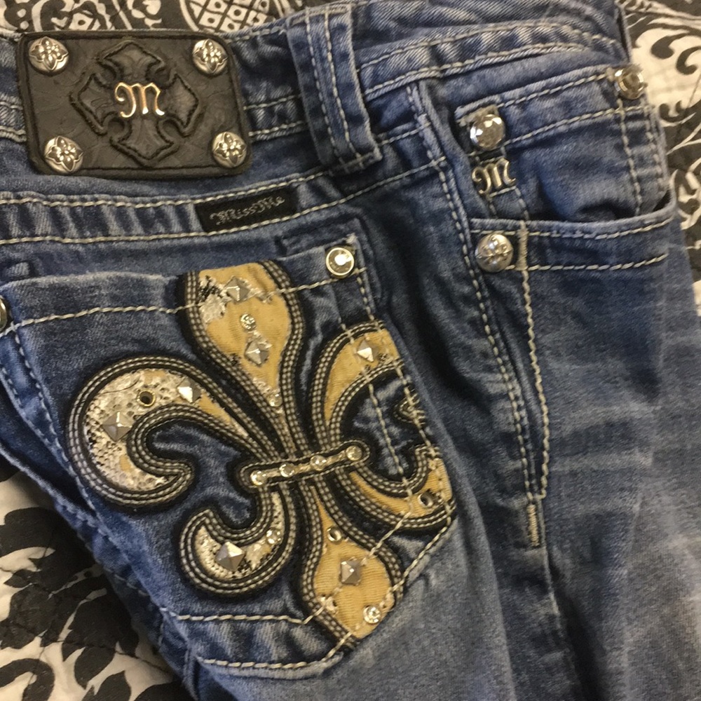 Miss me medium wash jeans